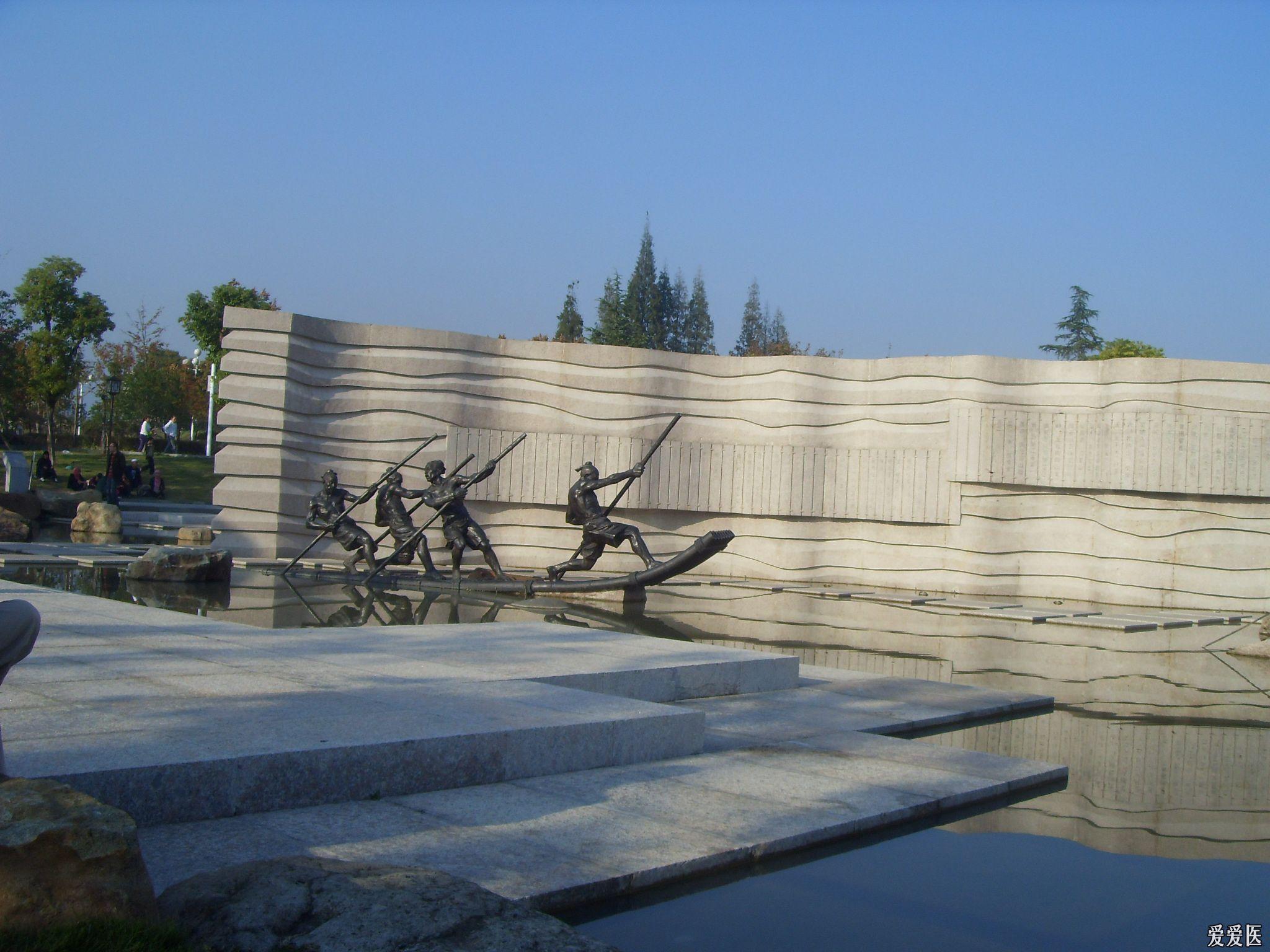 春游乐游丽水防洪堤及主题公园