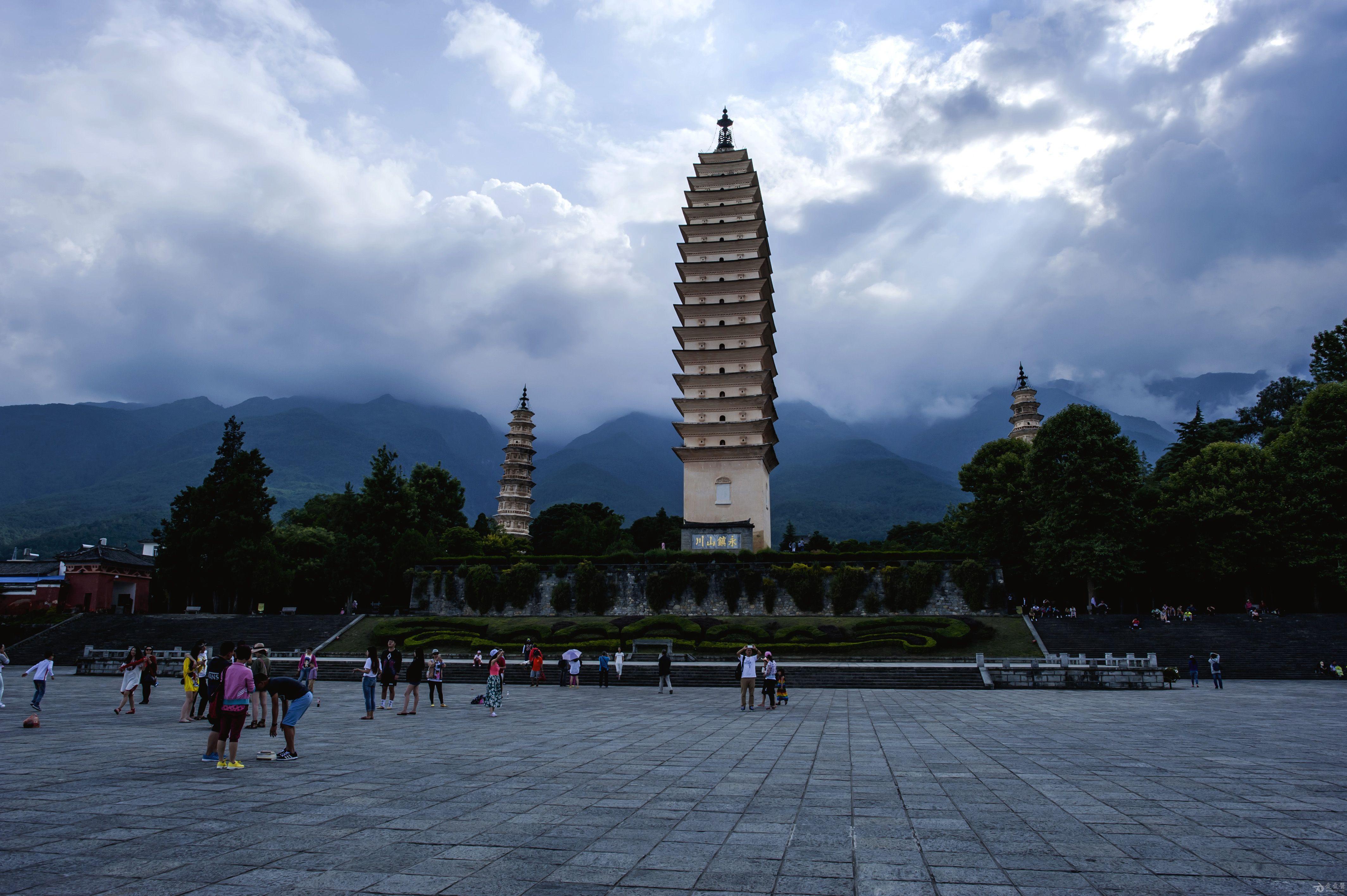 三塔寺